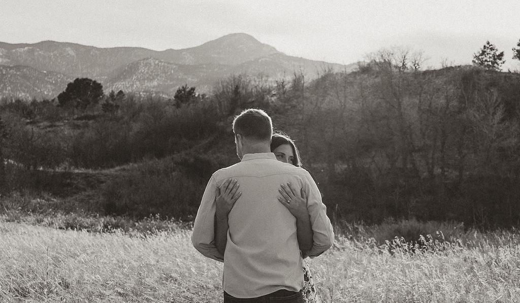 The Wedding Website of Jake Hoesch and Lauren Elliott