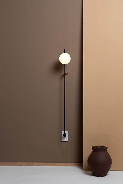 LYNEA Lamp 40"