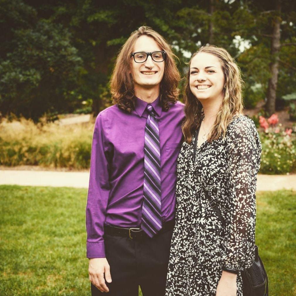 The Wedding Website of Brooke Farmer and Alex Lizasuain Jr.