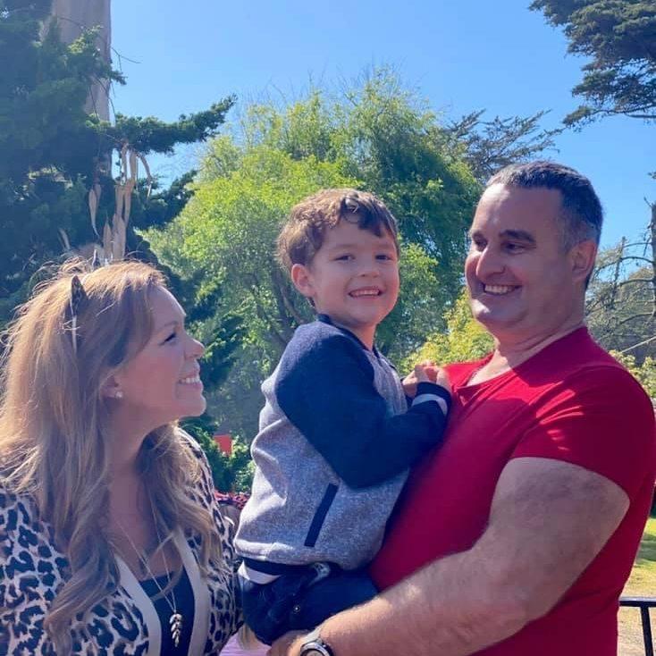 Gavin meeting Jennifer's family at the zoo (Karston loved him immediately)