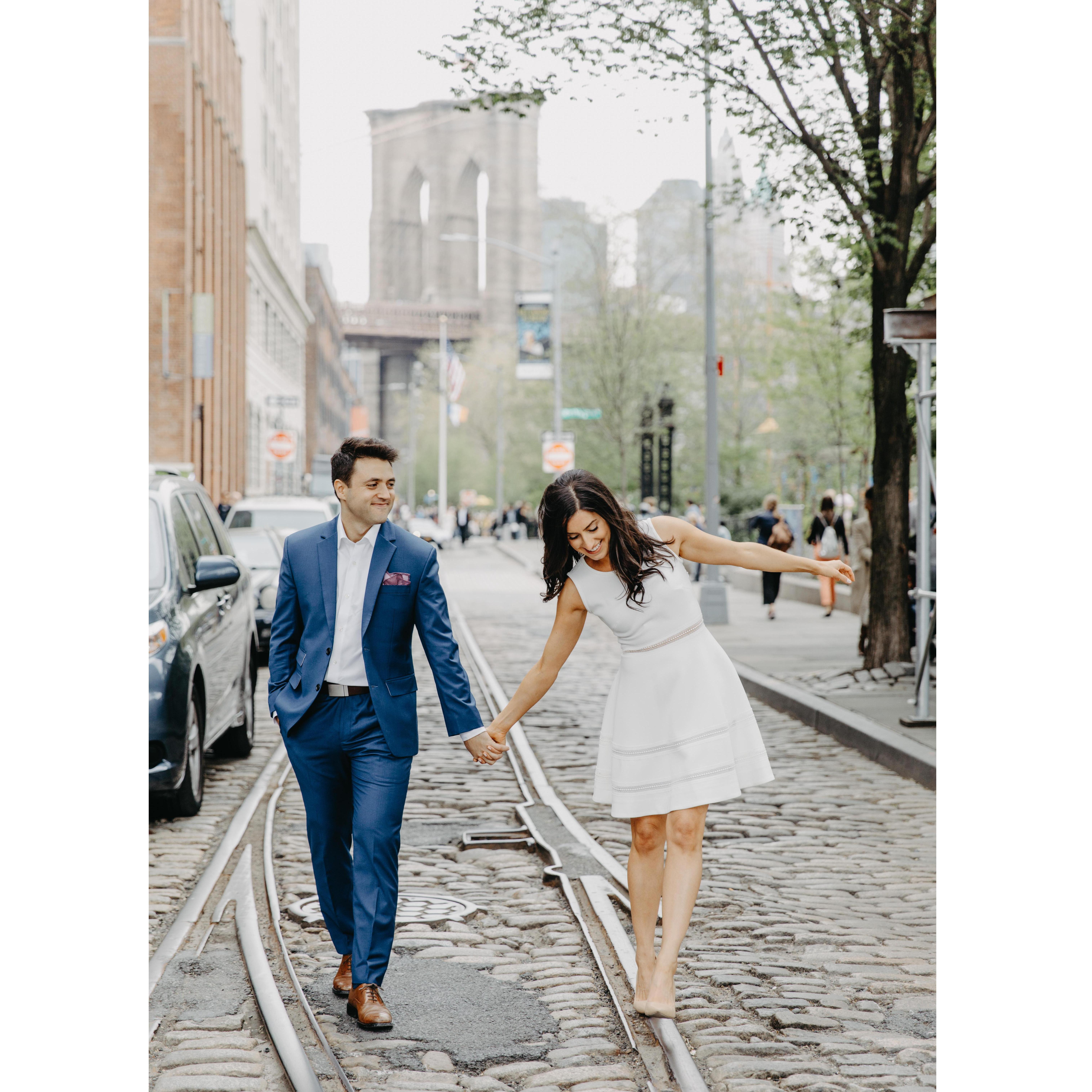Casual stroll in Dumbo
Thanks Lilian Haidar for the beautiful engagement photos!  https://lhweddingphotography.com/
