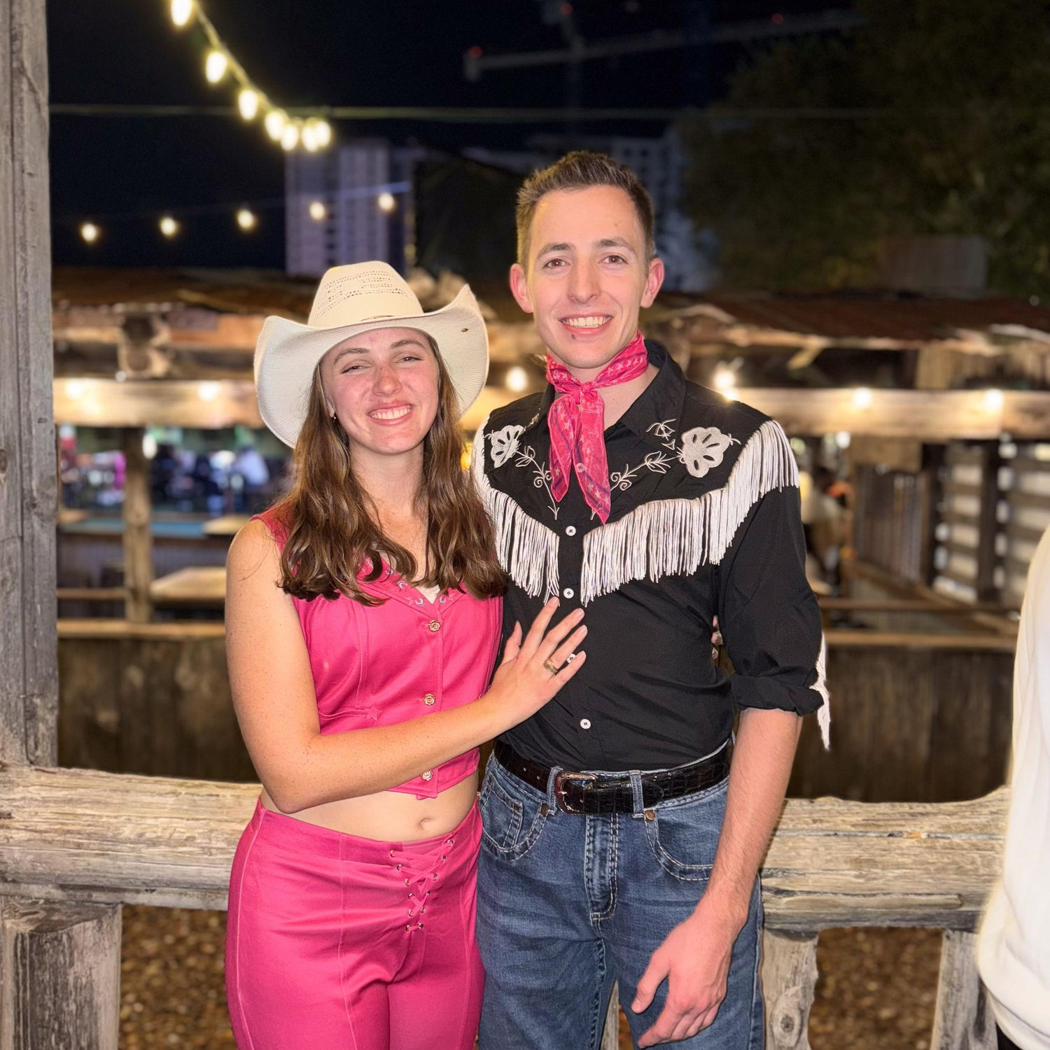 Halloween Night 2025! Zoe did her ring dunk in a world record time of 8:26 earlier in the night. Barbie and Ken then went to the Chicken with her buddies after.