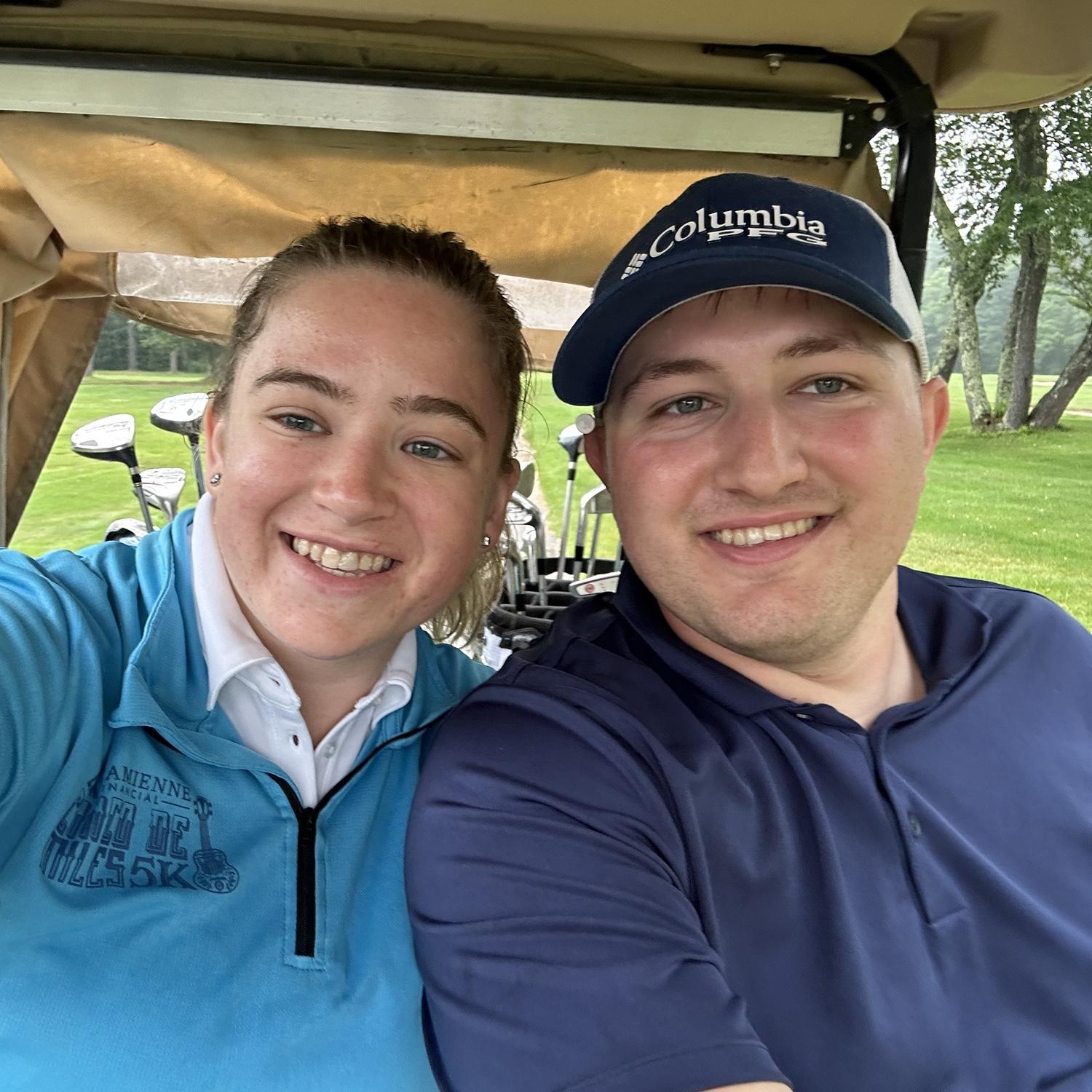 Jeremy and Hannah love to go golfing together!