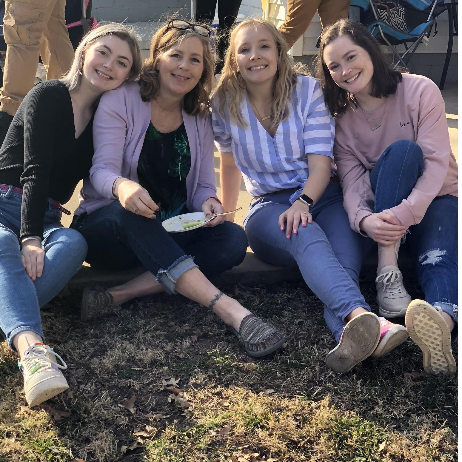 Taryn's mom and sisters at the engagement party