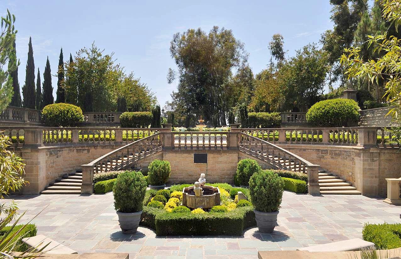 The Wedding Website of Elizabeth Gao and Nathan Abramoff