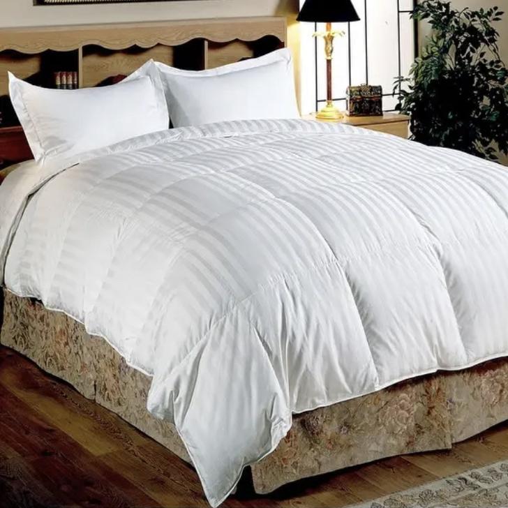 King Size - Hotel Grand White Down Comforter