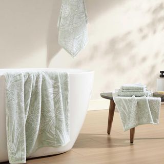 Pineapple Venture 6-Piece Towel Set