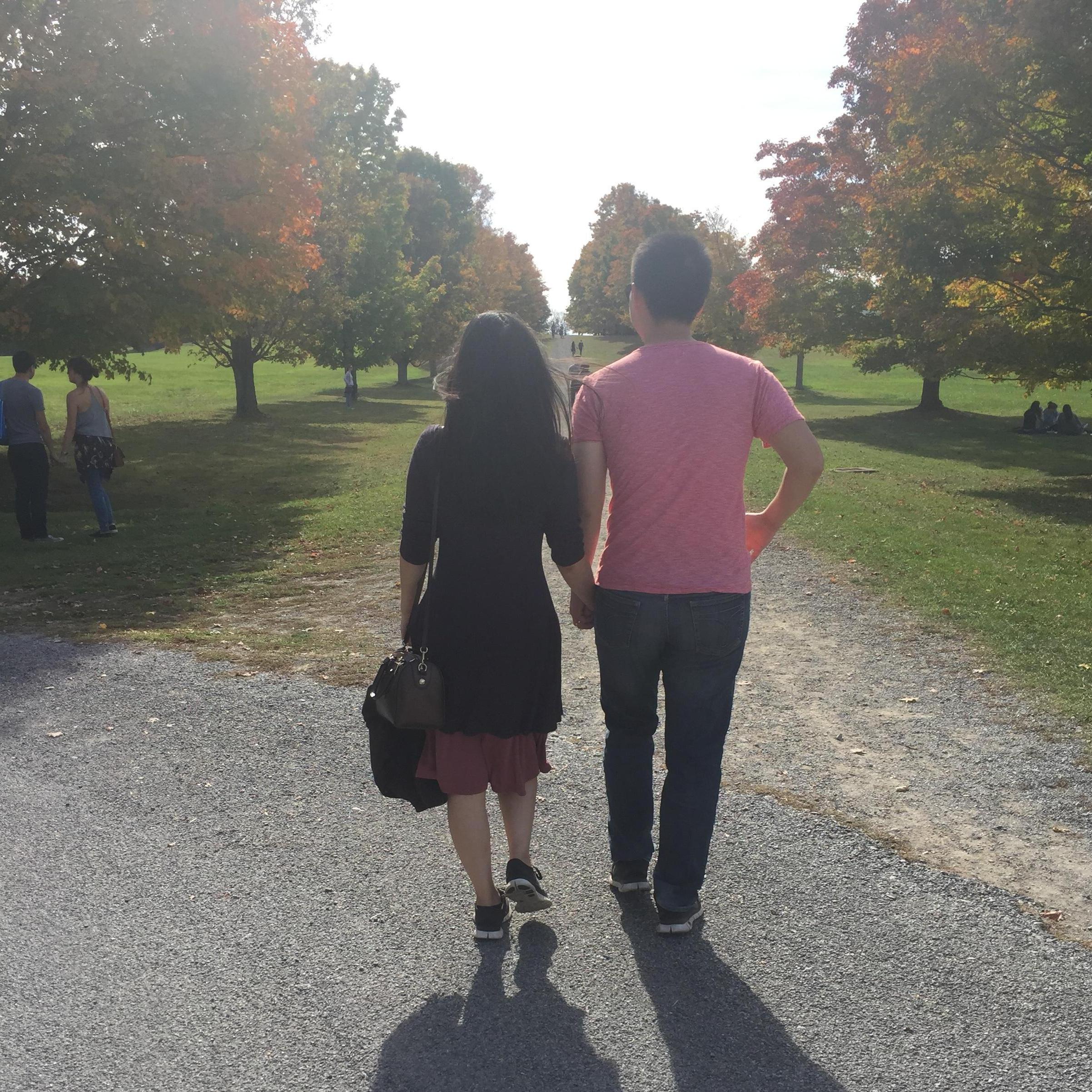 The fall adventures of Johnny and Josefina in NY! Stormking, Breakneck Ridge, Apple picking/wineries @ North Fork.