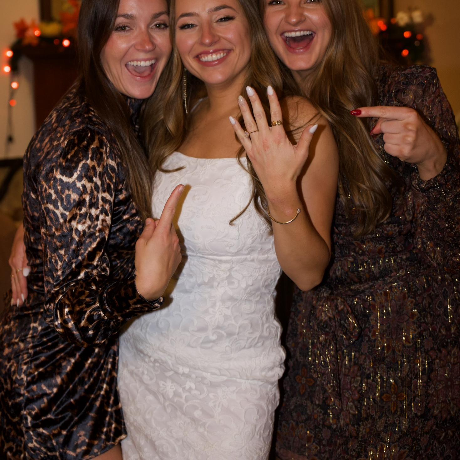 Maryann's besties and JMU college roommates- Shelly and Alayna!