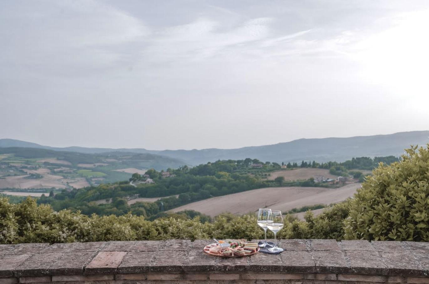 The Wedding Website of Deanna Lewis and Tyler Patane