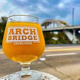 Arch Bridge Taphouse