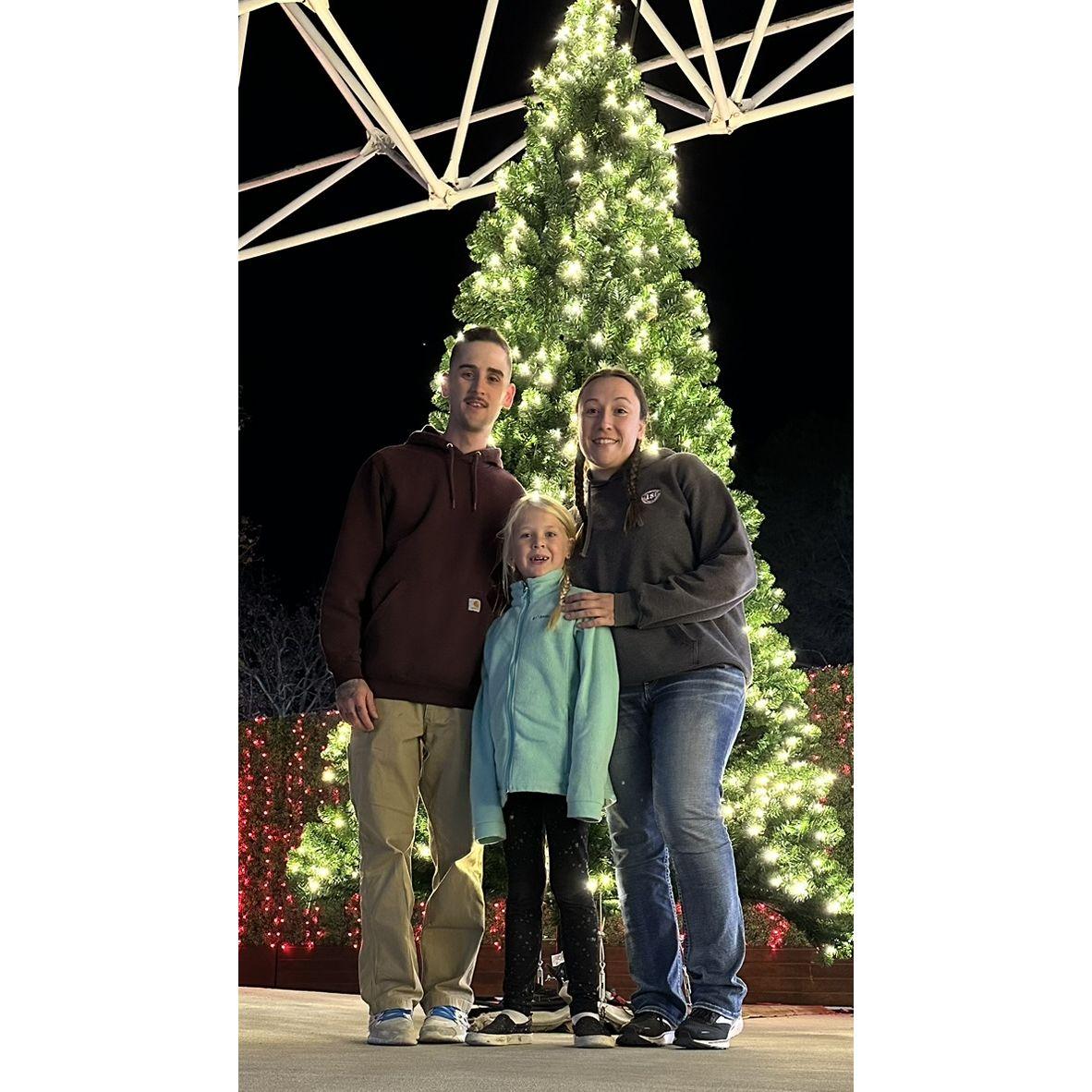 December 15th, 2023 - Sig Flags for Christmas with Lily