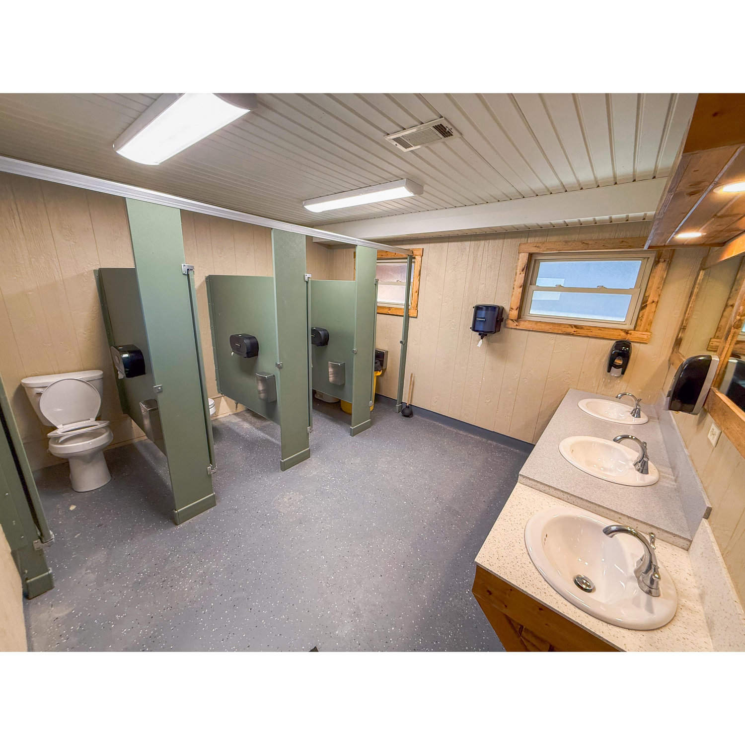 Senior Village Cabin bathhouse. (toilets)