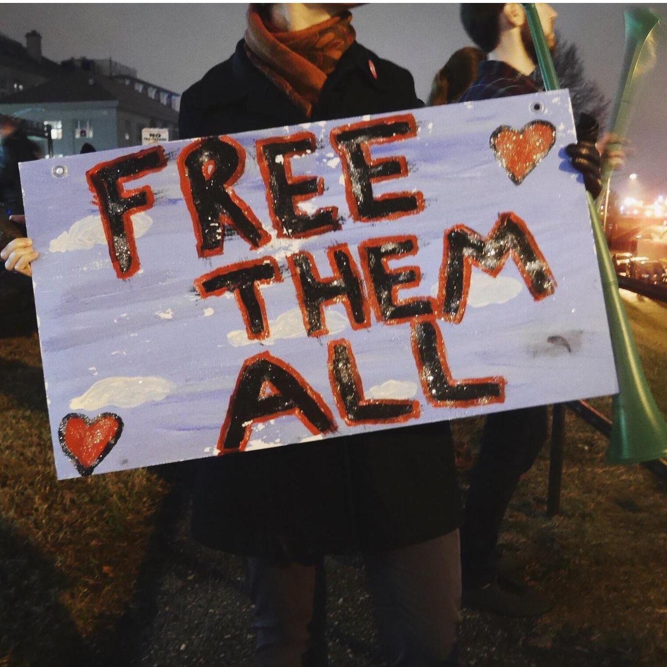 New Year's Eve noise demo outside the prison