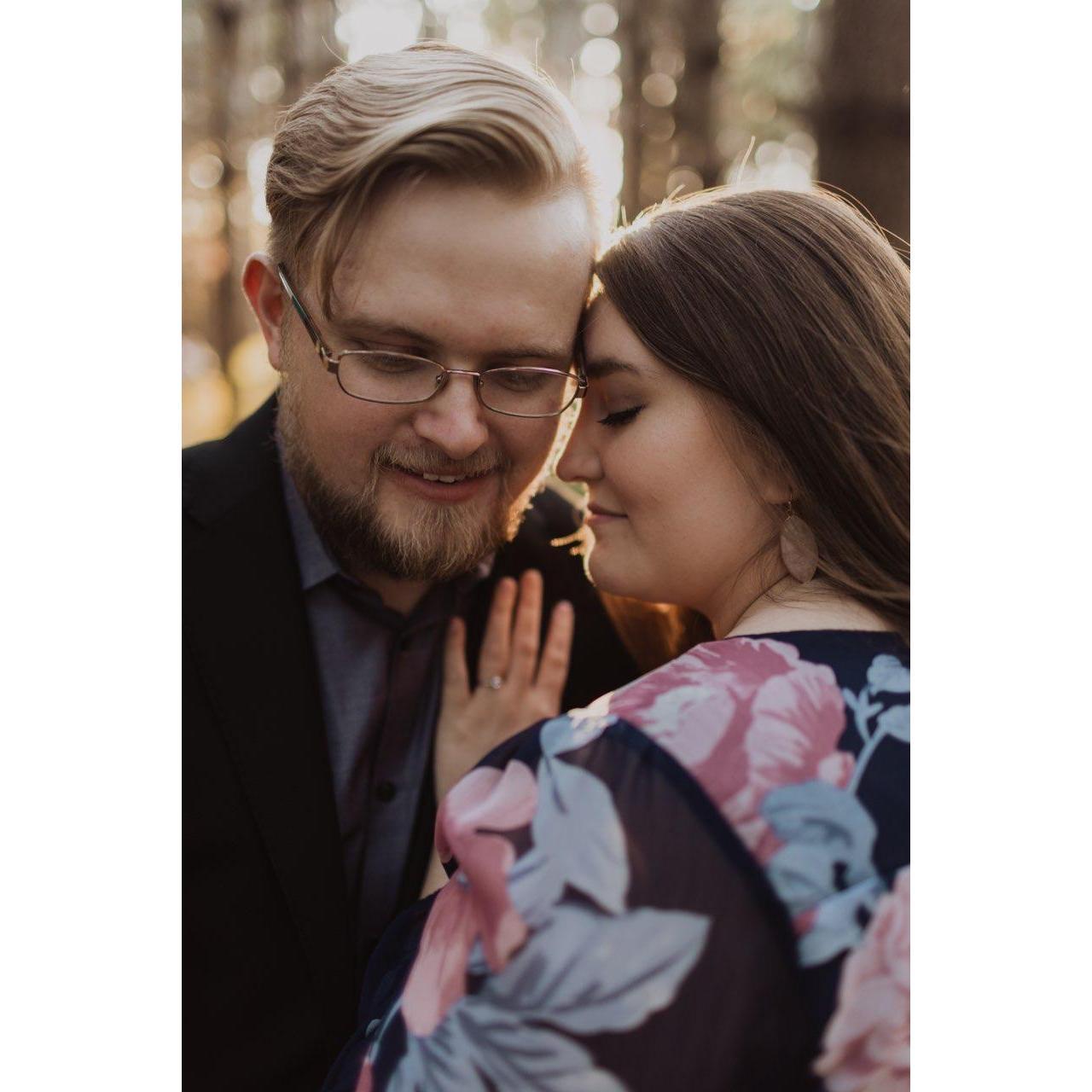 Engagement photos by Caitlyn Cloud Photography 10/04/2020