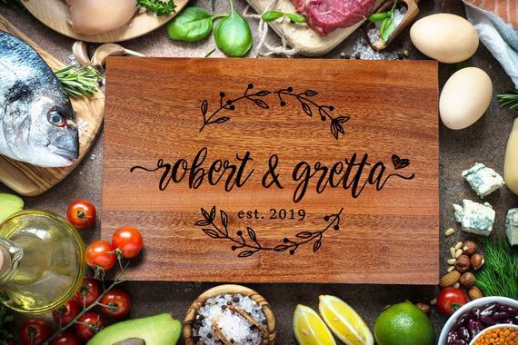 Personalized Cutting Board, Custom Cutting Board, Cheese Board, Chopping Board, Wedding gift, Christmas gift, Closing Gift (209)