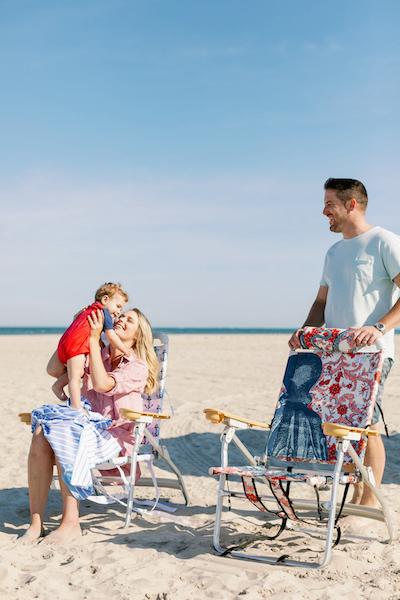Dune High Backpack Beach Chair in Taffy Pink