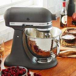 KitchenAid ステンレススチール ボウル 5QT 3個 KitchenAid, 5-Quart Tilt-Head Bowl | Zola