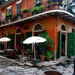 Pirate's Alley, and the Pirate's Alley Olde Absinthe House