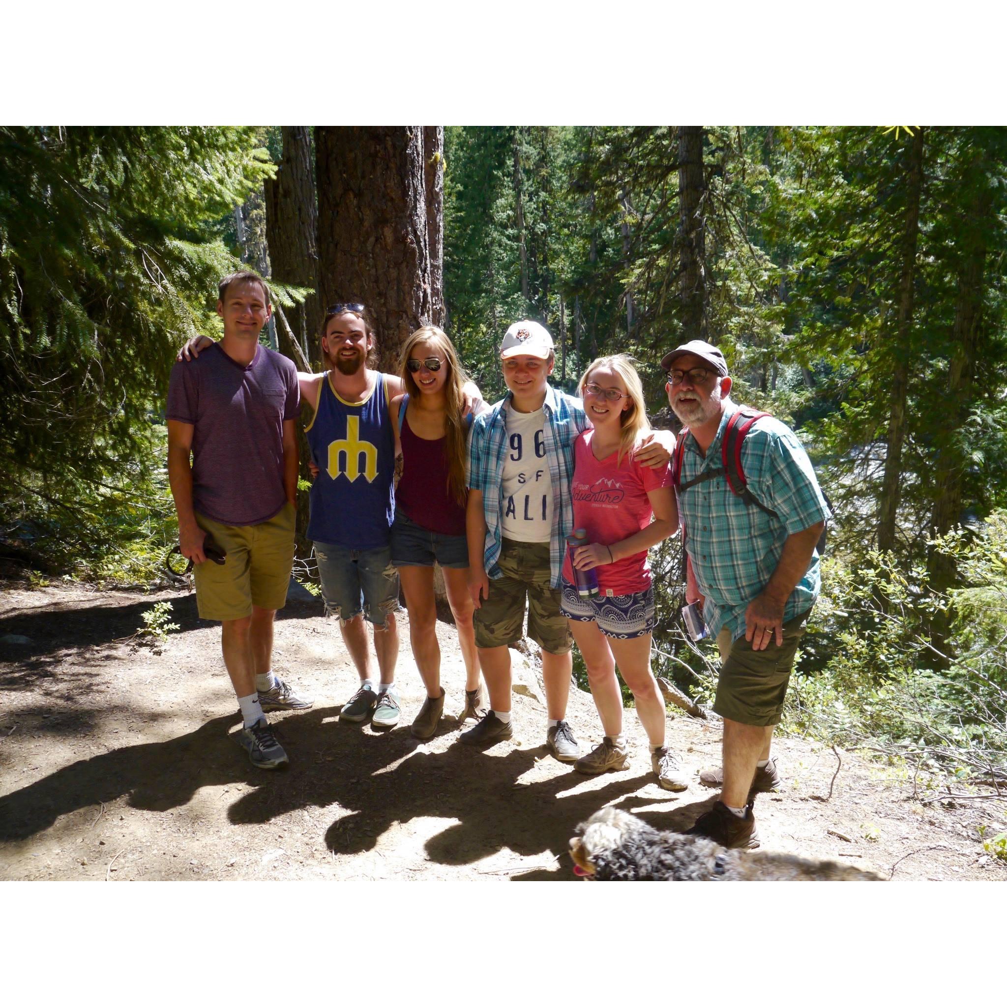 Enjoying a hiking day in Washington with Isabel's family