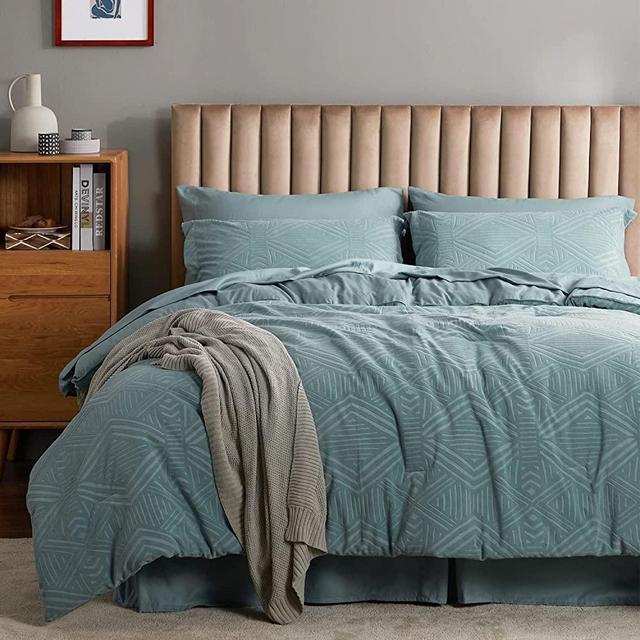 Bedsure Bedding Sets - Bed in a Bag Queen Size Jacquard Comforter Set with Sheets, 8 Piece All Season Reversible Teal Bed Set with Comforter, Sheet, Pillow Sham and Pillowcase (Queen, Teal)