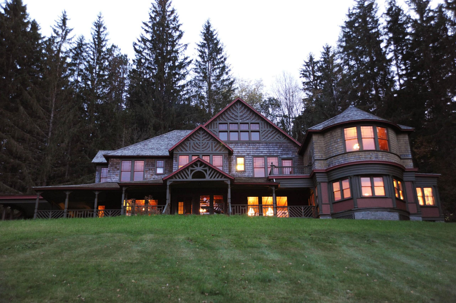 The Wedding Website of Lisa Flanagan and Giovanni Cosentino
