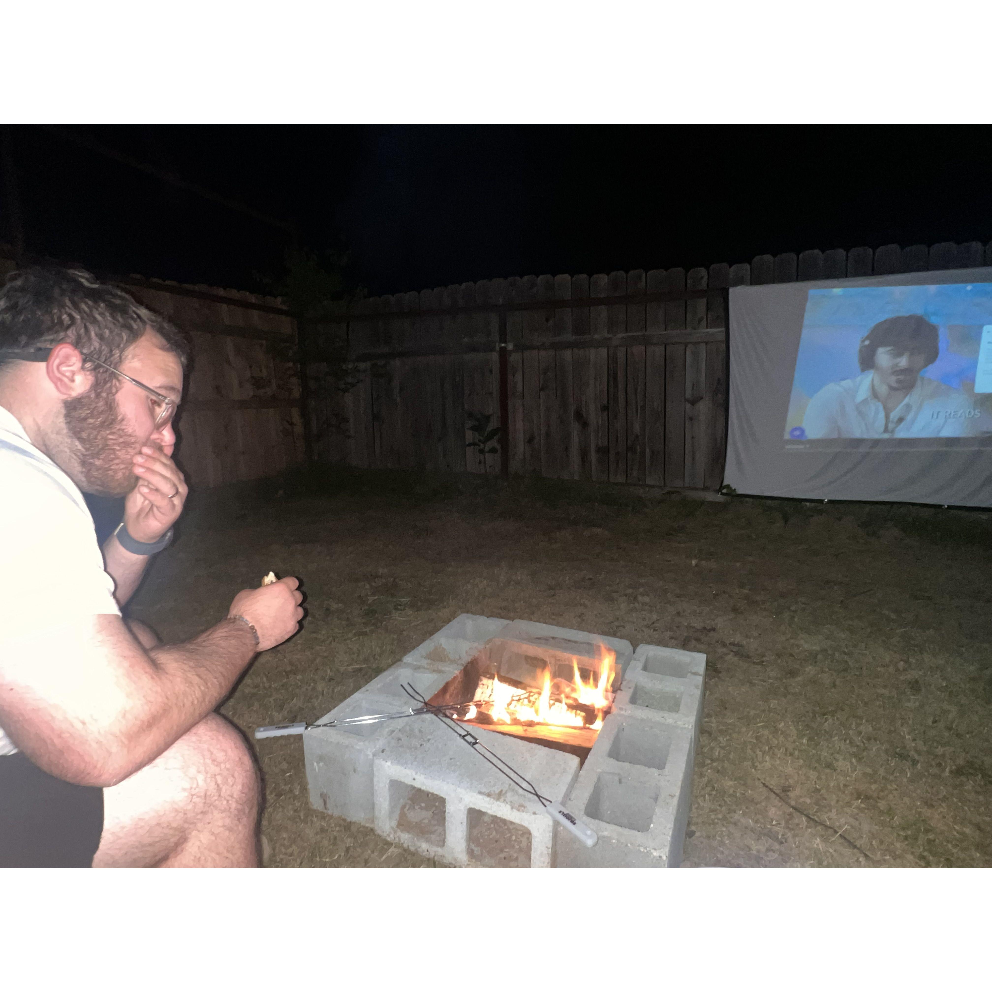 Sawyer planned a Hozier concert in the backyard! ♥