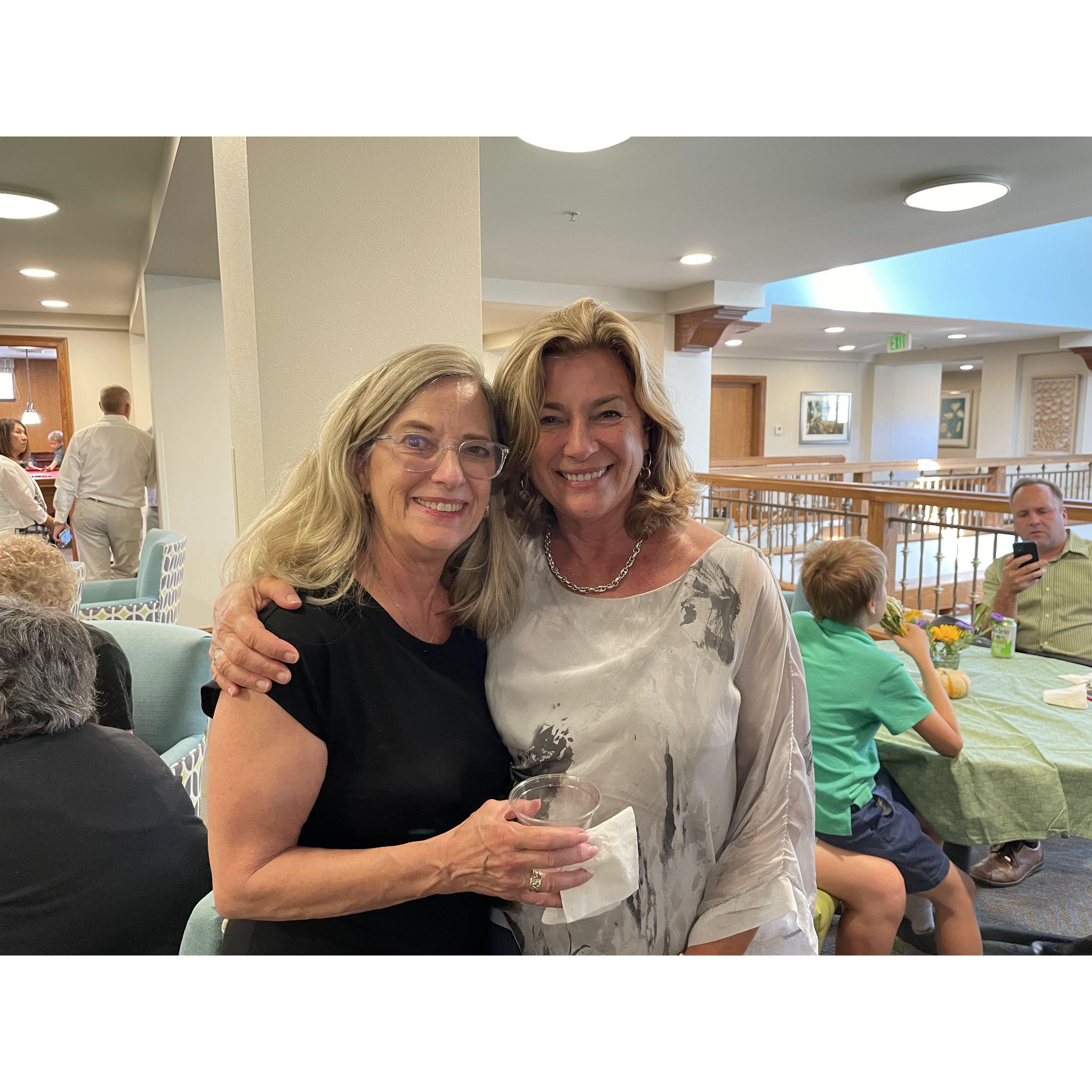 Debbie Fremming (sister) and Kimberly