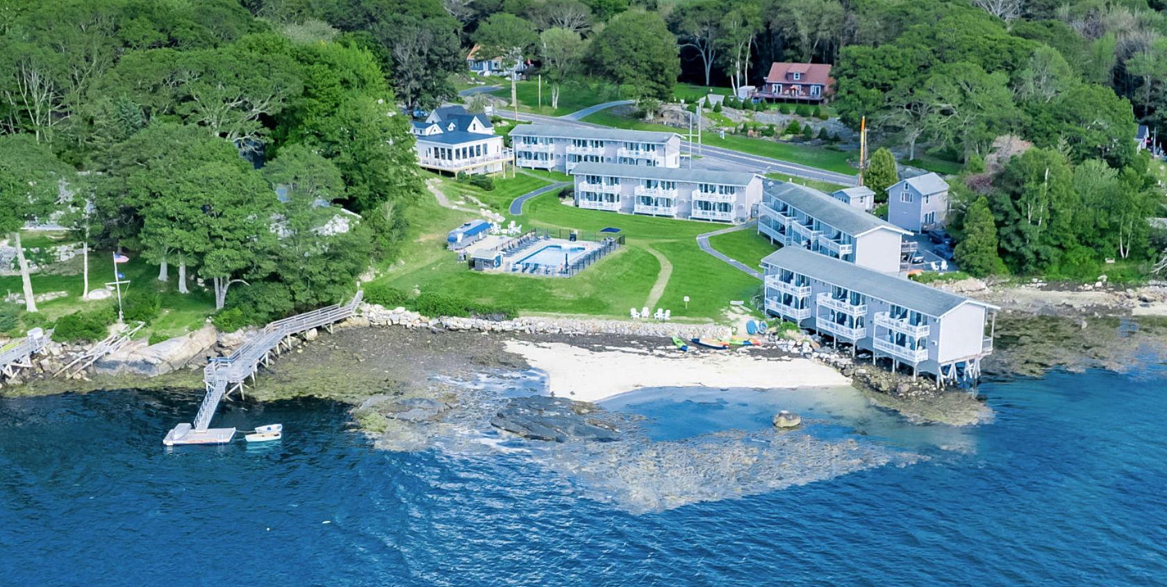 The Wedding Website of Molly Nolan and Justin Land