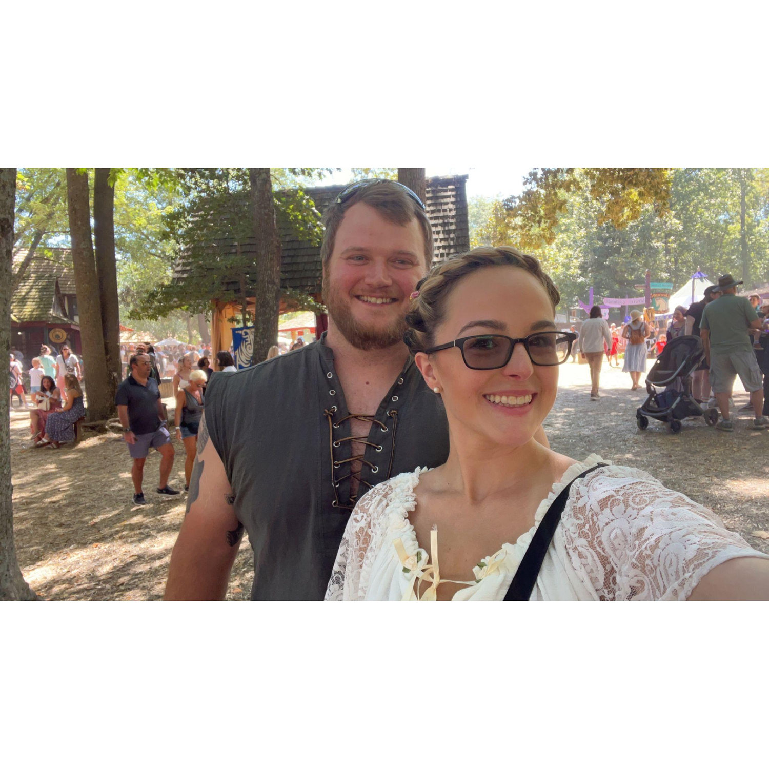Ren-Fest 2023...now you KNOW it's real love!