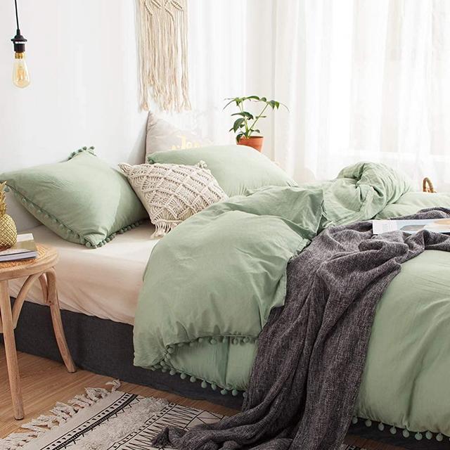 3 Pieces Green Duvet Cover Set Dark Green Bedding Ball Fringe Pattern Design Soft Dark Sea Green Bedding Set Queen 1 Duvet Cover 2 Ball Fringe Pillowcases (Queen, Dark Sea Green)