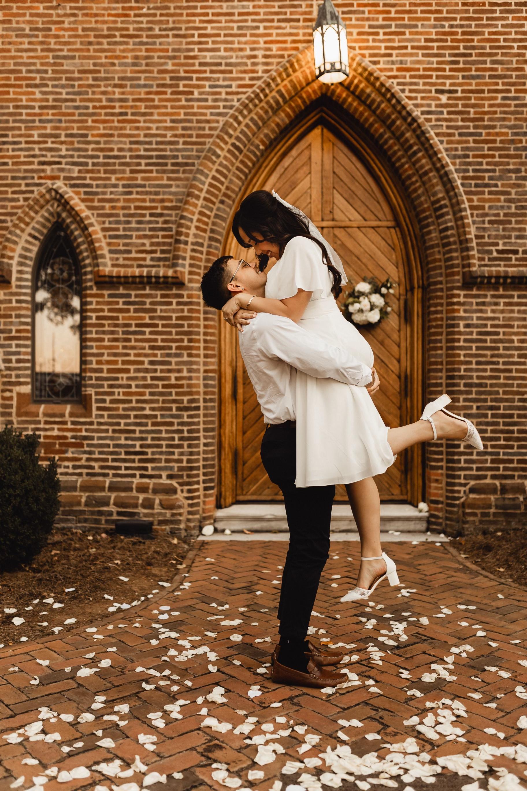 The Wedding Website of Luis Lopez and Savannah Moore