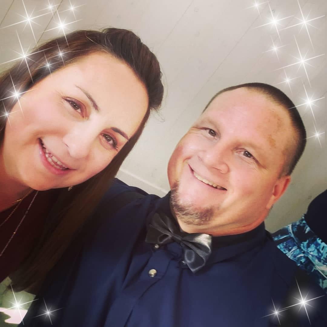 The last time we got dressed up for a wedding...3 years ago!