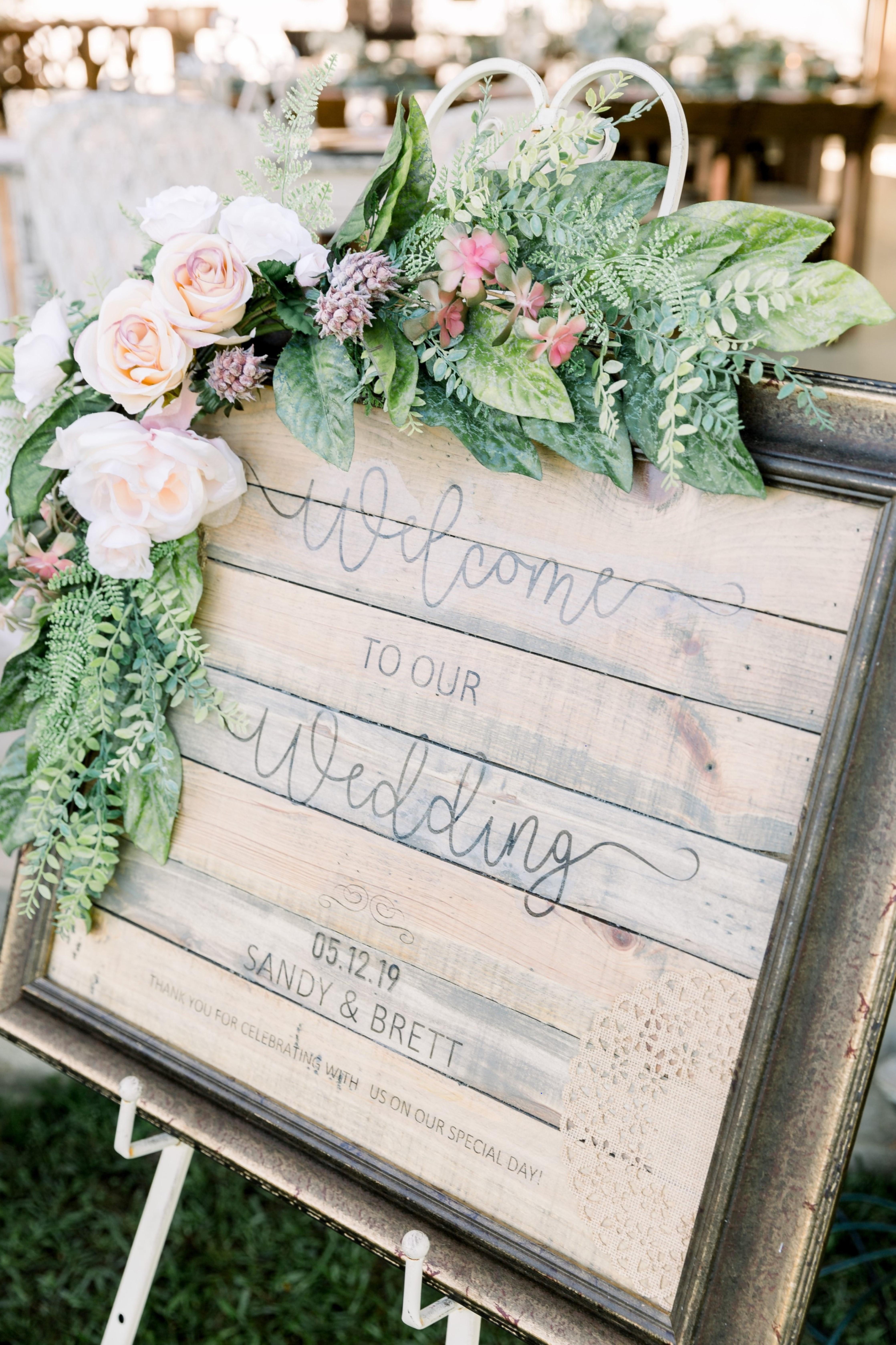 The Wedding Website of Sandy Bowman and Brett Baker