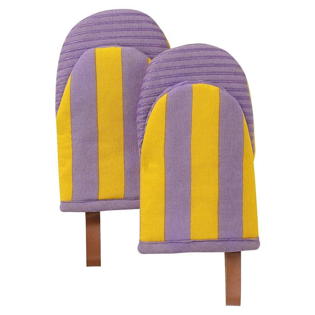 Folkulture Mini Oven Mitts Heat Resistant 5.75" x9", Set of 2 Short Oven Mitts with Hanging Loop, 100% Cotton Oven Gloves or Kitchen Mittens, Small Oven Mitt Set or Silicone Oven Mit