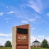 Redlin Art Center