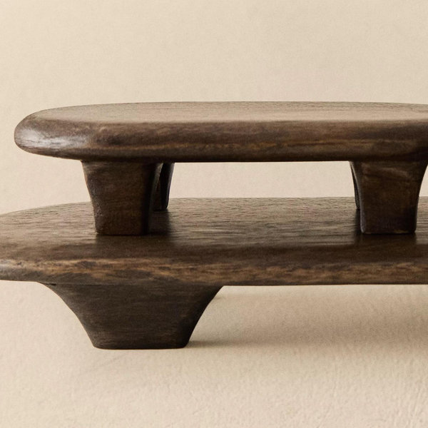 OVAL WOODEN CUTTING BOARD