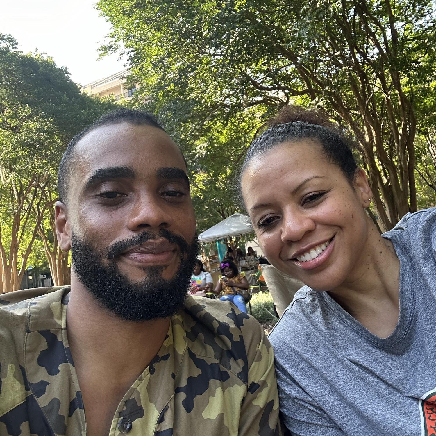 Our second date was Jazz in the park. A really dope Saxophonist was playing his heart out for the crowd.