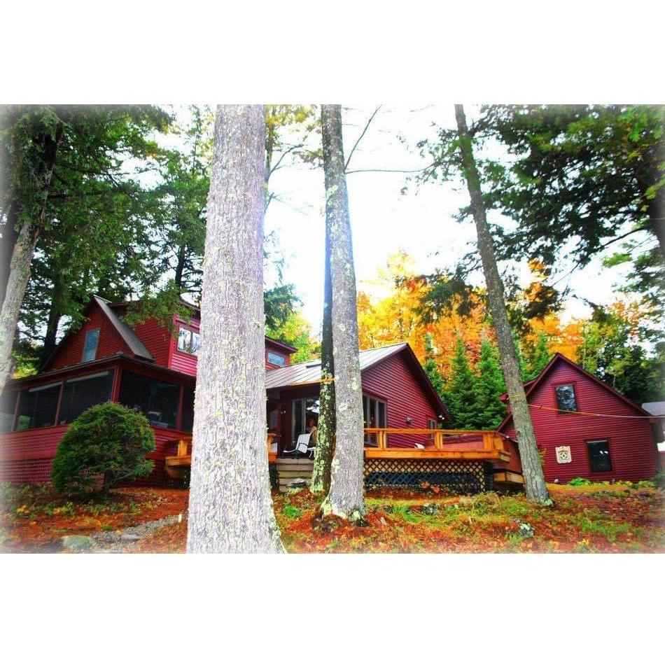 The Comi / Linabury Lakehouse where the cocktail hour and reception will be:)