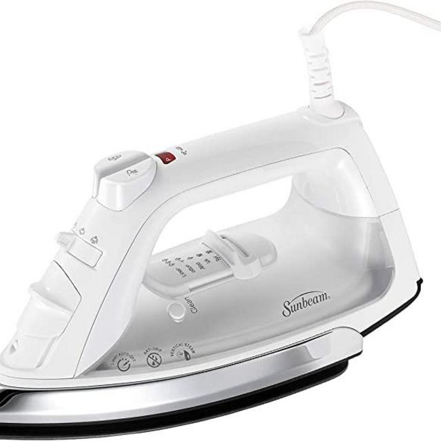 Sunbeam Classic 1200 Watt Mid-size Anti-Drip Non-Stick Soleplate Iron with Shot of Steam/Vertical Shot feature and 8' 360-degree Swivel Cord, White/Clear, GCSBCL-317-000