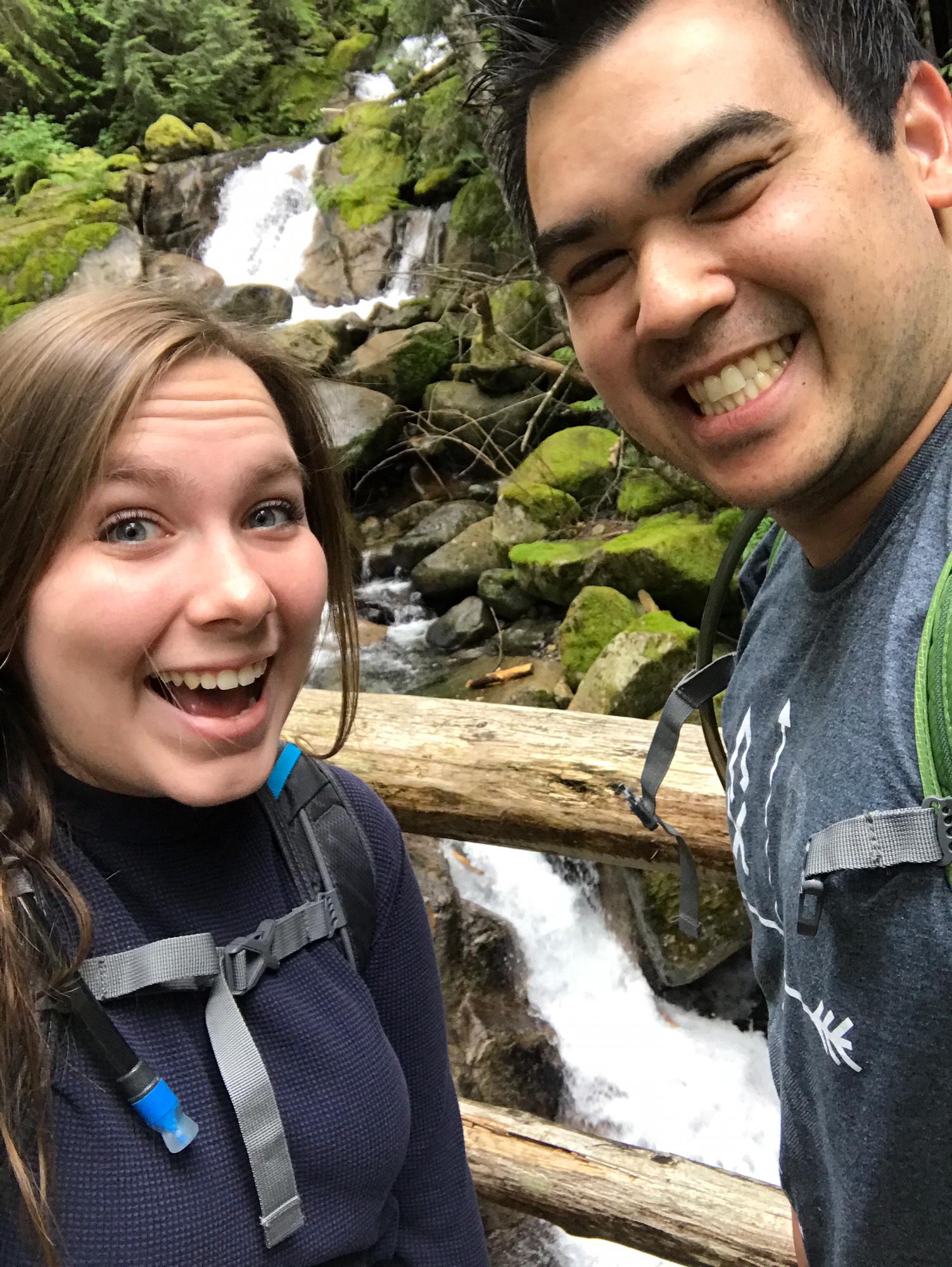 Before the proposal, she doesn’t know a thing!
