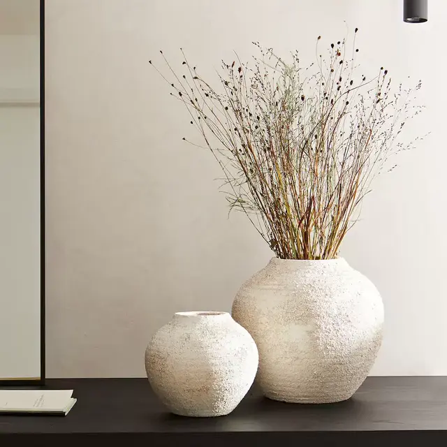 CERAMIC VASE