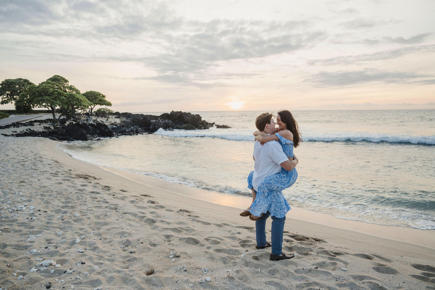 The Wedding Website of Dara Weigand and Zachary Paro