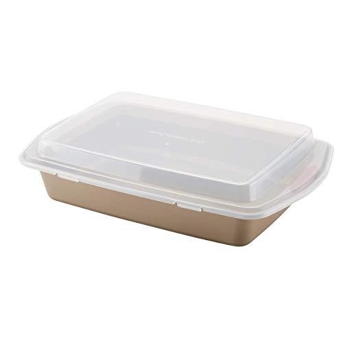 Rachael Ray 47552 Cucina Nonstick Baking Pan With Lid and Grips/ Nonstick Cake Pan With Lid and Grips, Rectangle - 9 Inch x 13 Inch, Brown