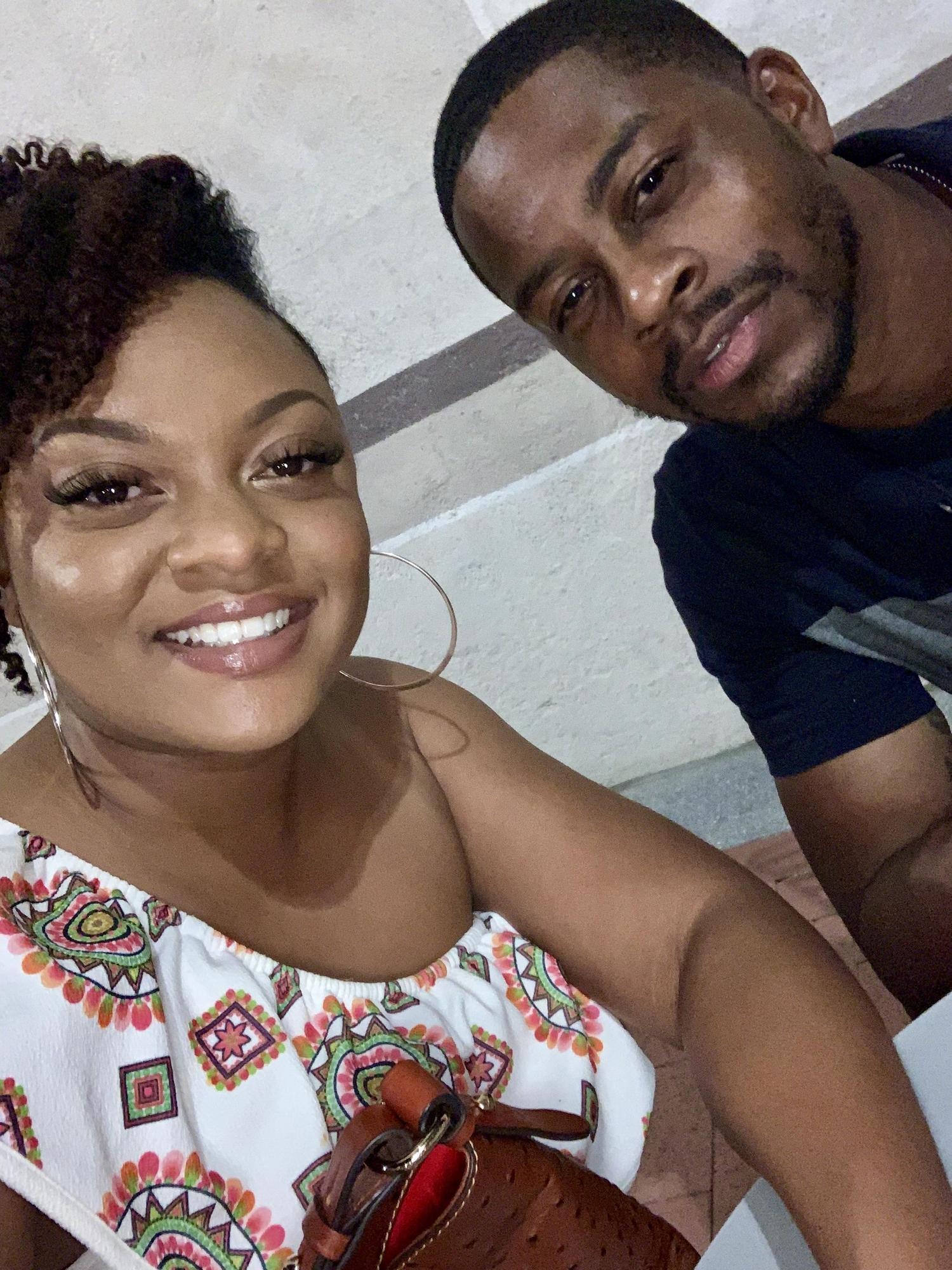 The Wedding Website of Samone Jones and Sterling Griffin