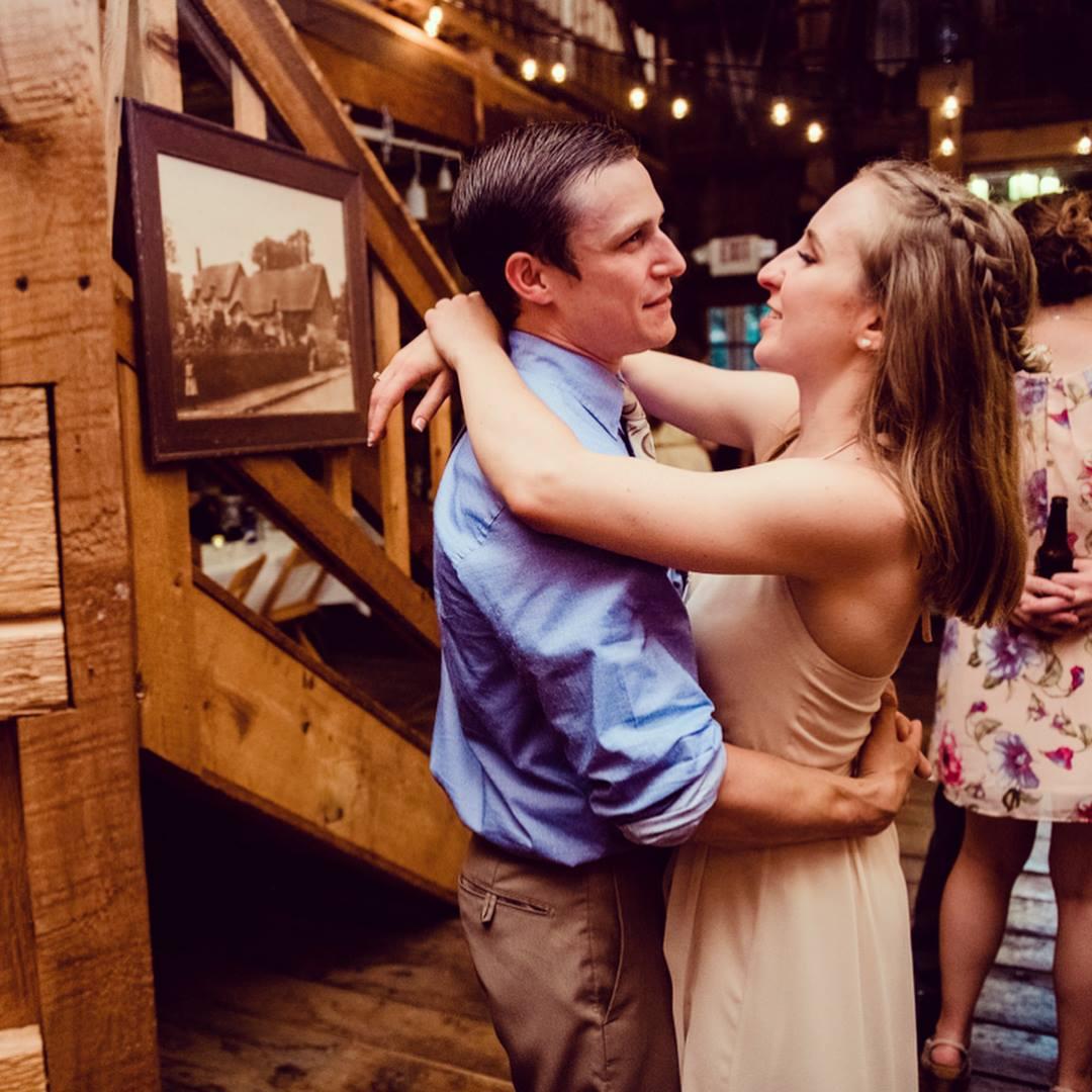 Dancing at Kate's sister's wedding after Kate & Luke were only dating for a few months