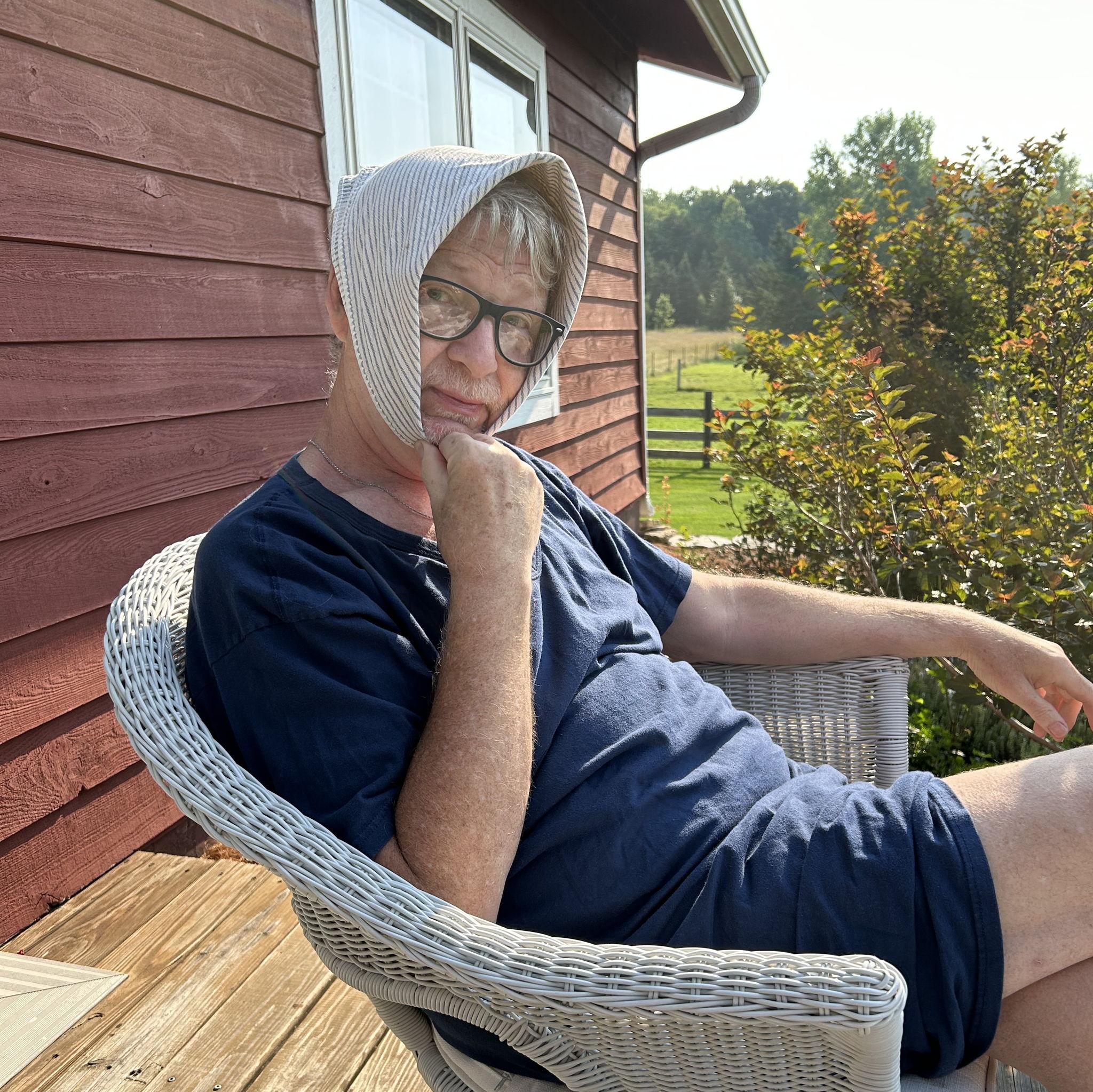 If my sisters can wear babushkas so can I!