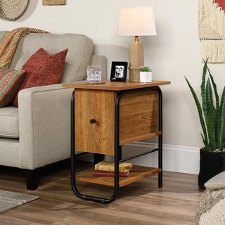 Union Prairie Side Table