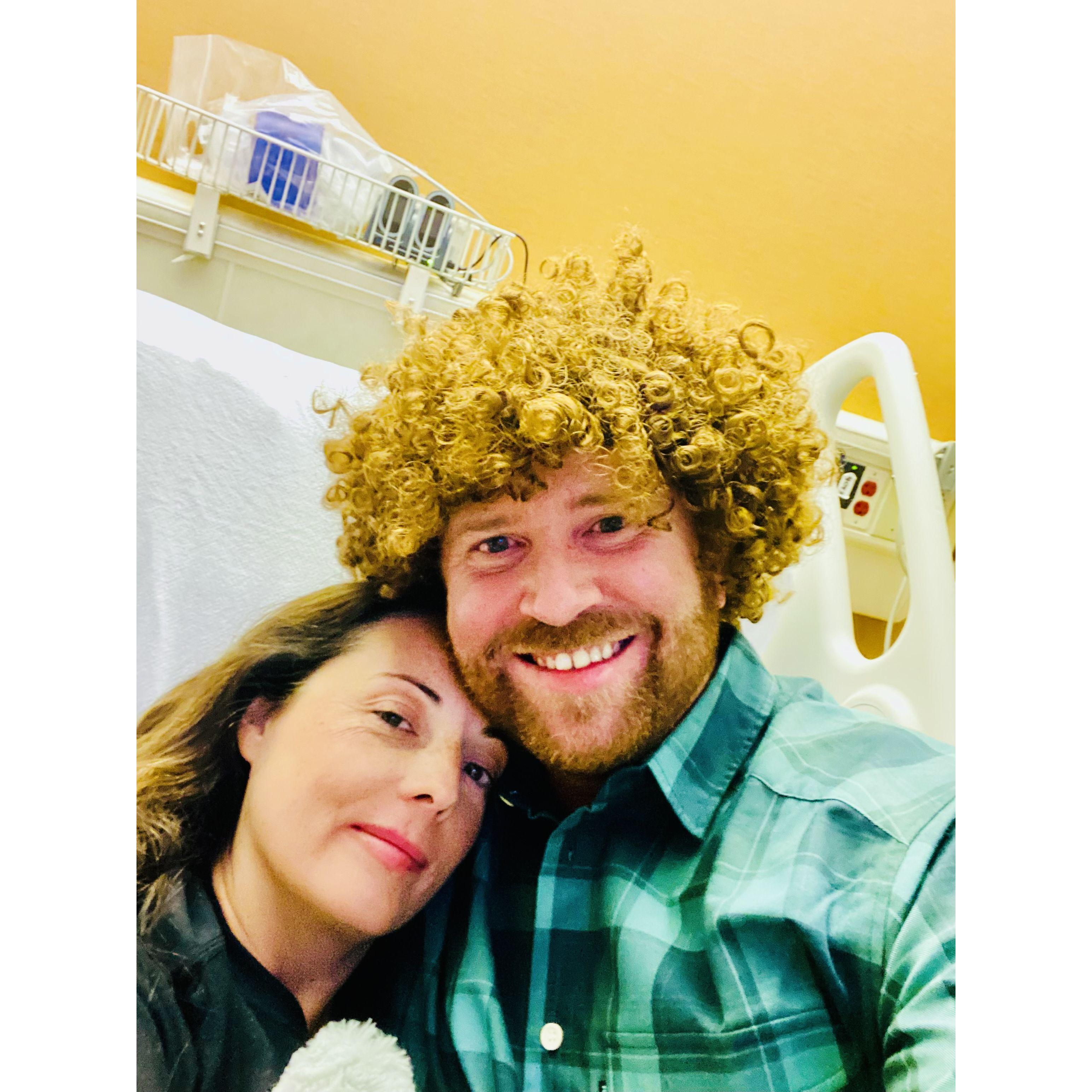 Buddy the Elf visits Alicia at the hospital
