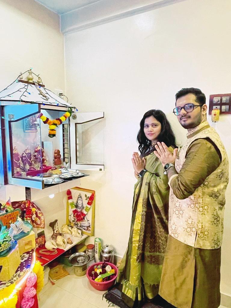 The Wedding Website of Karan Wadiwala and Pooja Narvekar